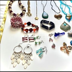 COSTUME JEWELRY MEGA BUNDLE- OVER 20 PIECES
